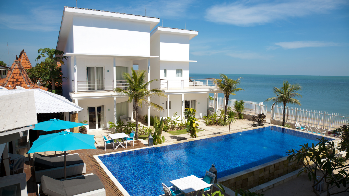 Luxury Beachfront Villa at Marari Beach Resort, Kerala
