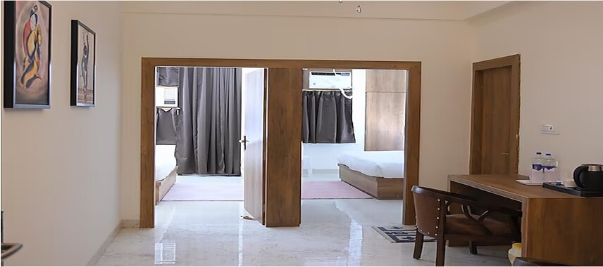 https://crmbeta.traviyo.in/CDN/1614/Images/HmHotel/638917323279748954_temp.jpg