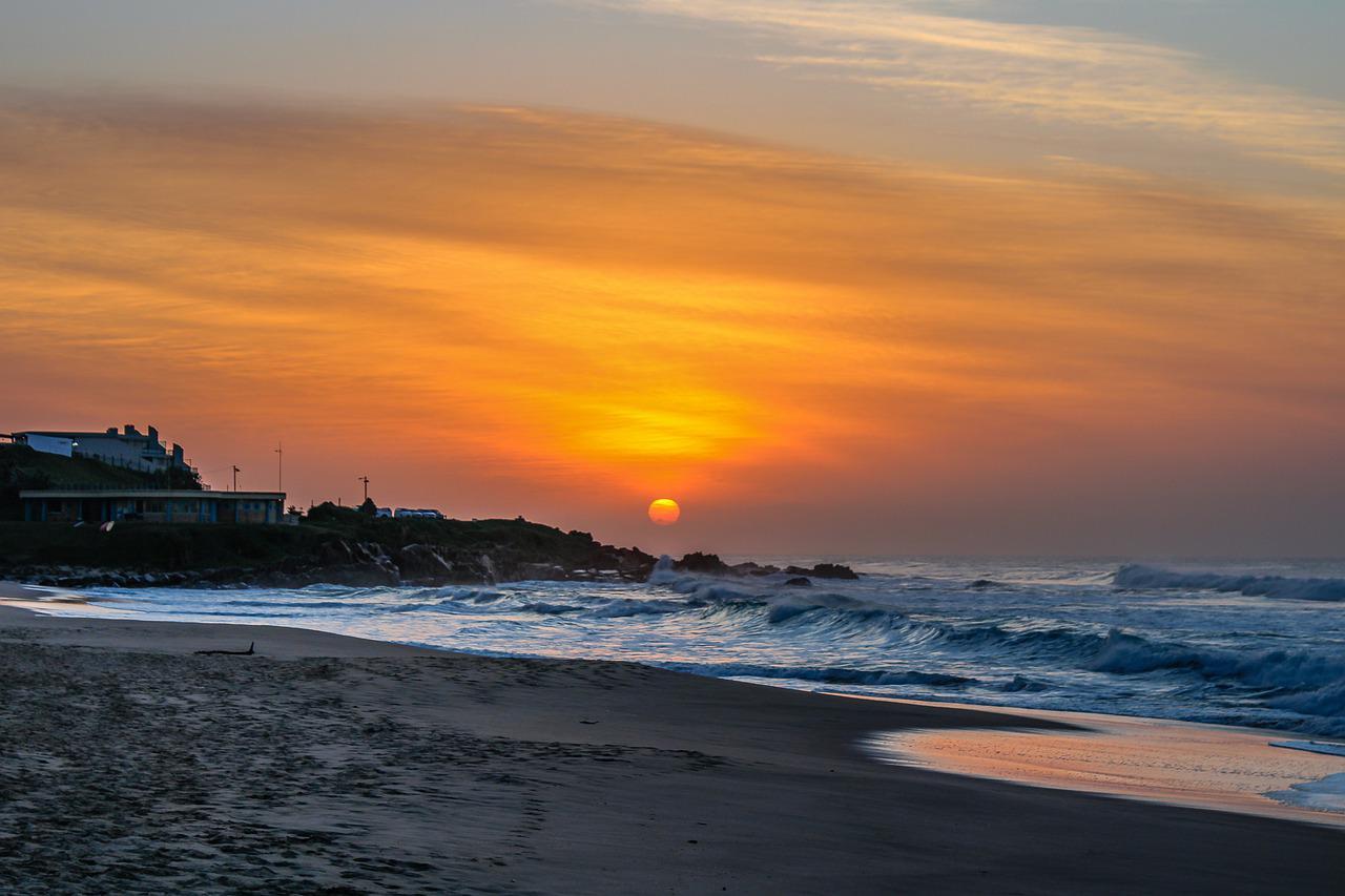 best place to visit in july for honeymoon with low budget