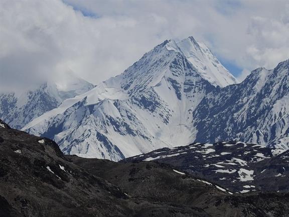 best Himachal honeymoon packages from Delhi