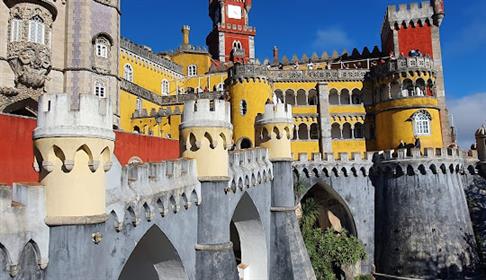 Most Romantic Getaways in Portugal: Sintra & Aveiro